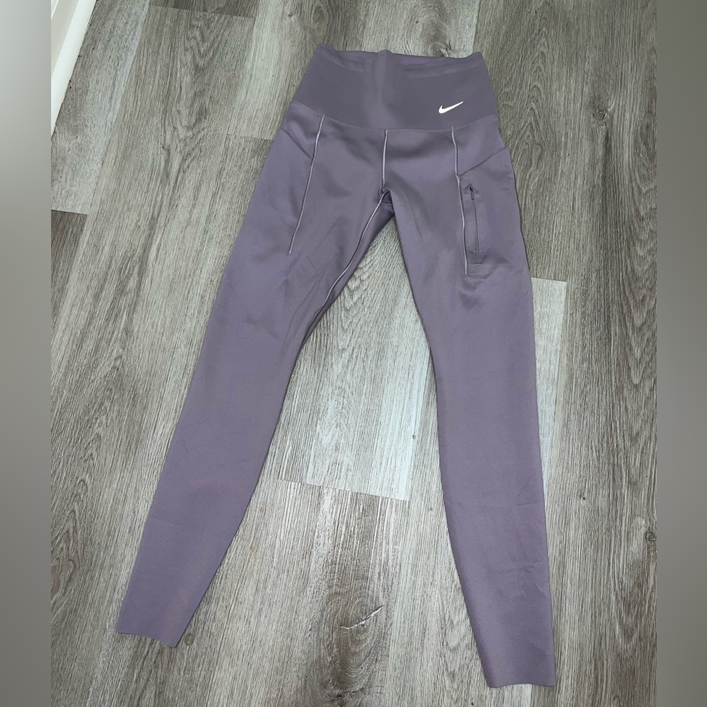 Nike Women's Go Dri-Fit High Rise 7/8 Leggings with drawstring and pockets